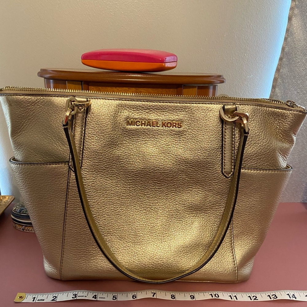 Michael Kors tote